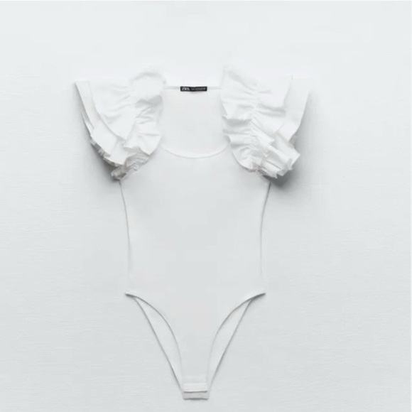 🐚 ZARA WHITE BUTTERFLY SLEEVE RIBBED BODYSUIT! - Picture 12 of 16